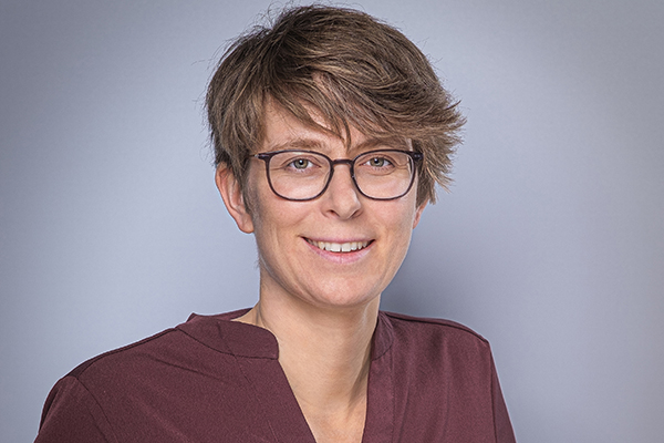 Hanna Bobolowski Portrait Neu 600x400px